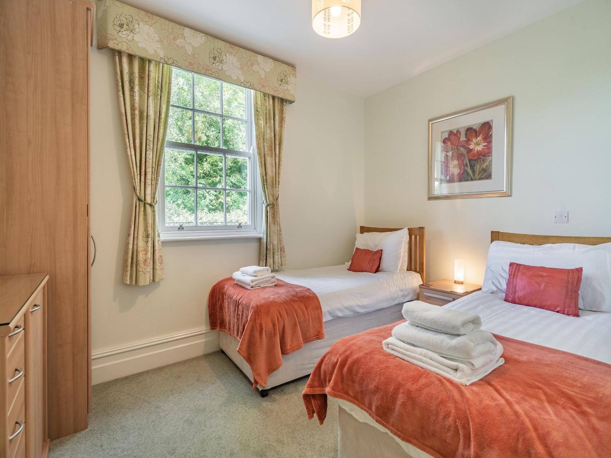 Apartment 14, Hazelwood Hall Silverdale  Esterno foto